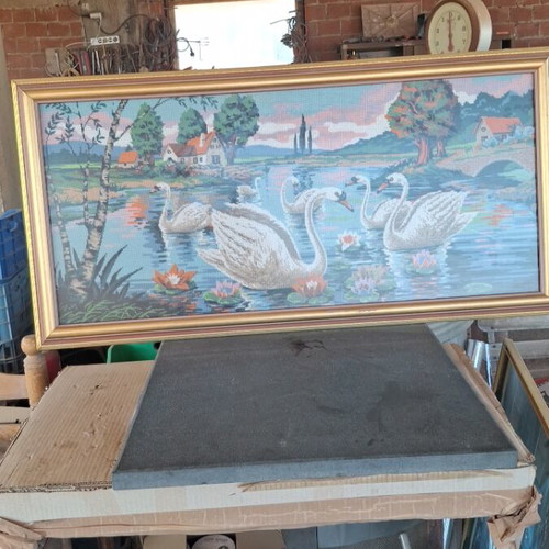 Handmade embroidery used, 118×59 cm