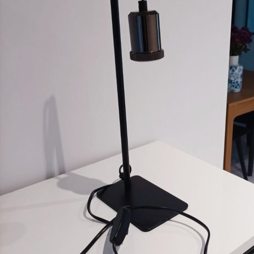 Black Metal Table Lamp new, modern and elegant