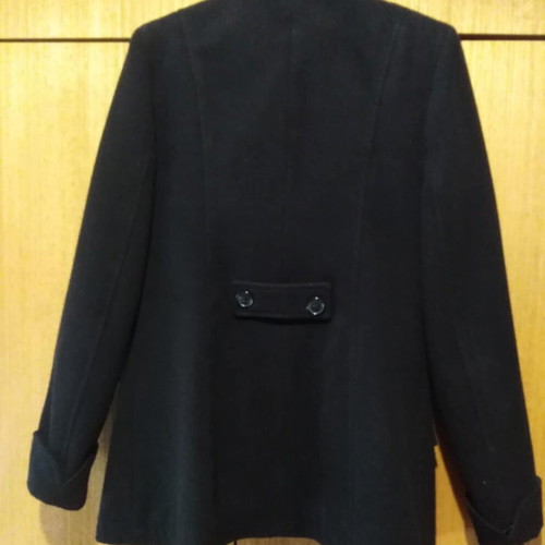 Women's black jacket like new with buttons size L