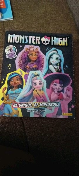 monster high be unique be monstrous αλμπουμ