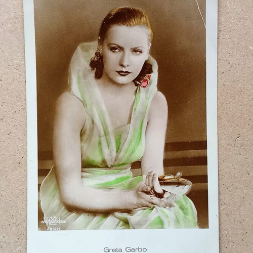 Greta Garbo Ross Verlag Collectible Postcard like new