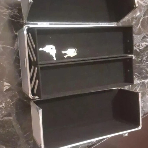 Professional makeup case new