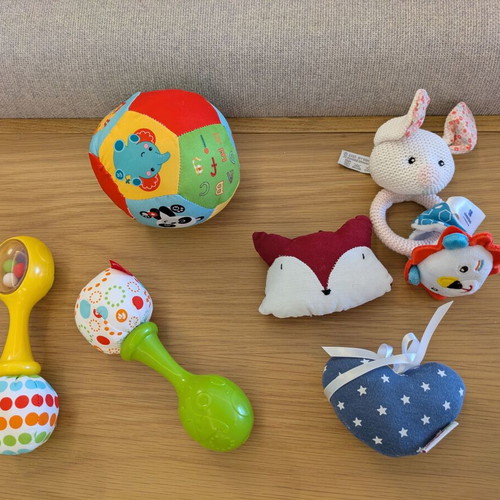 Fisher Price Baby Gym like new with gifts