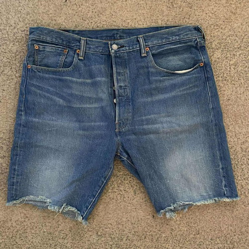 Levi's Shorts 501 W38 like new, blue, size L