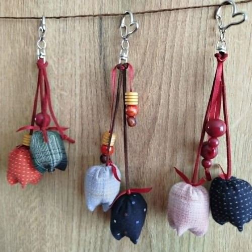 Handmade textile keychain with two tulips, custom made