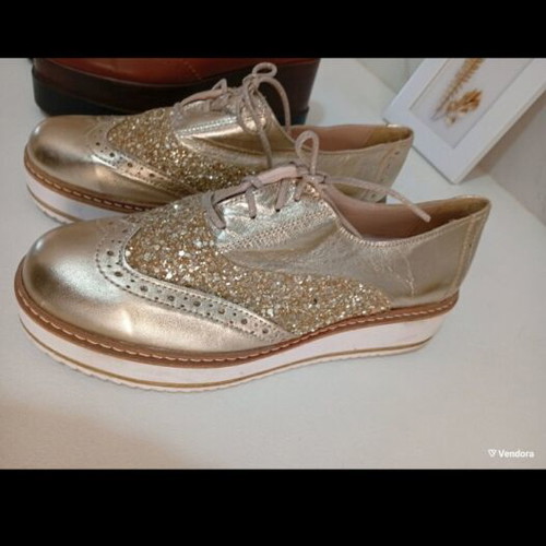 Corina shoes new, 2 pairs with laces, size 38