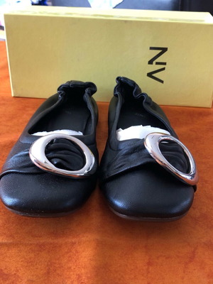 Branded women's platforms used