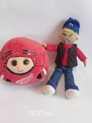 Plush toys used, set of two