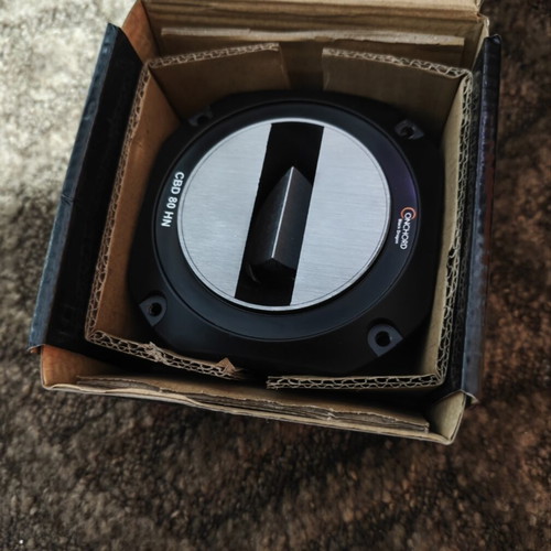 Car audio system Audio Pro surround like new with Hertz speakers and Alpine source