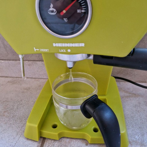 Espressiera Heinner Charm μεταχειρισμένη 800w ημιαυτόματη