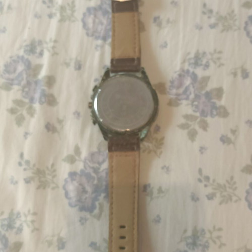 Men's watch used with strap