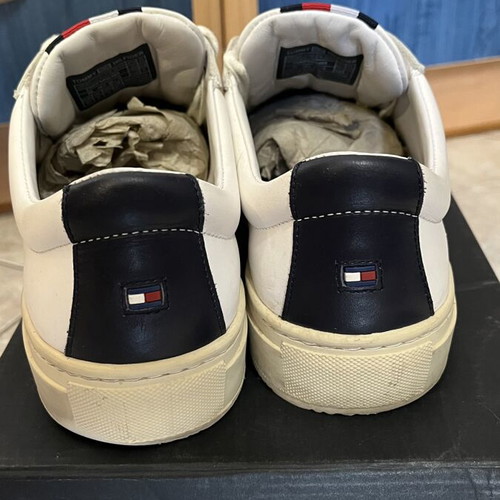 Tommy Hilfiger sneakers size 42, white