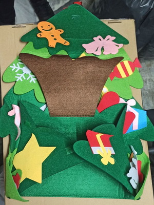Christmas tree used with Velkro, soft material