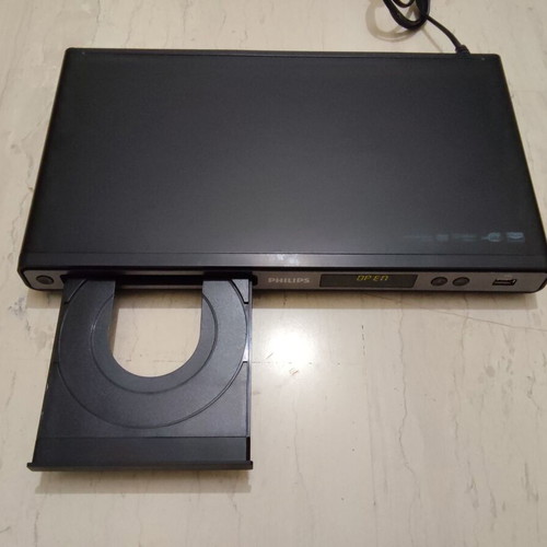 Philips DVD Player DVP 3250 used for repair with remote control