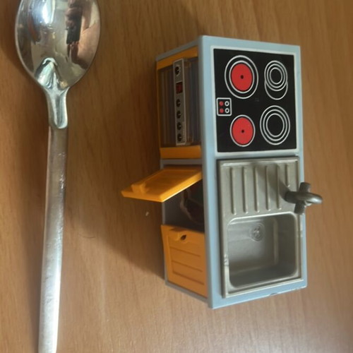 Playmobil kitchen like new