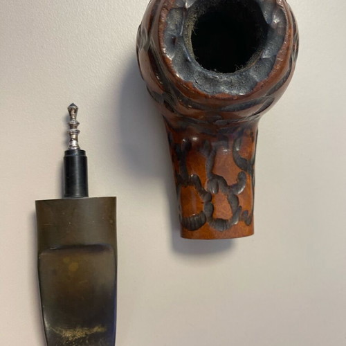 Vintage carved Real Briar smoking pipe used