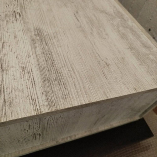 Coffee table with extendable length like new