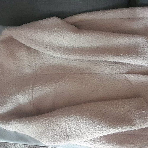 Teddy oversized coat Bershka like new, lined, cream color
