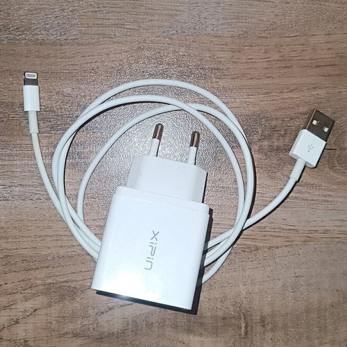 Φορτιστής Xipin Quick Charge 3.0 με καλώδιο Lighting σαν καινούργιο, θύρα USB για iPhone