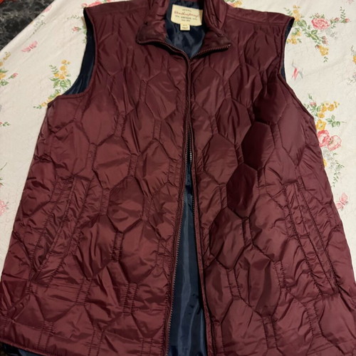 Vest like new, size M