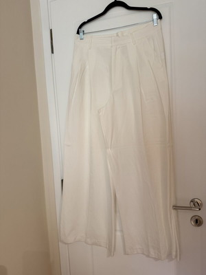 Zara White Wide Leg Pants like new