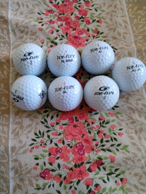 Top Flite 3 golf balls new, pack of 7 white pieces