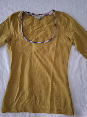 Burberry women's shirt 3/4 sleeve green in excellent condition