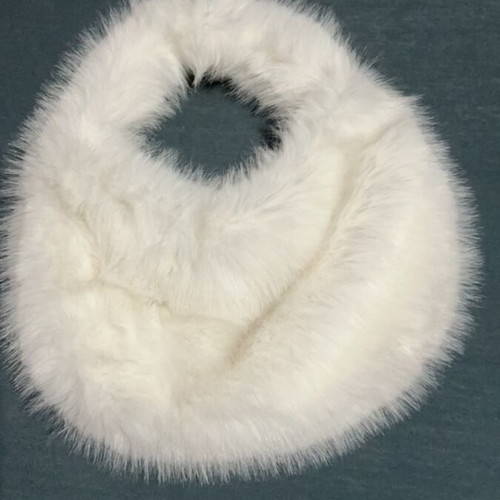 White fur shoulder bag