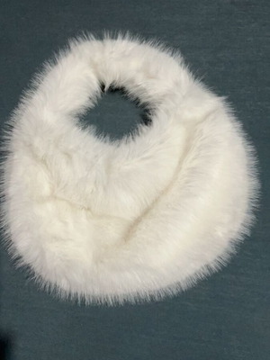 White fur shoulder bag