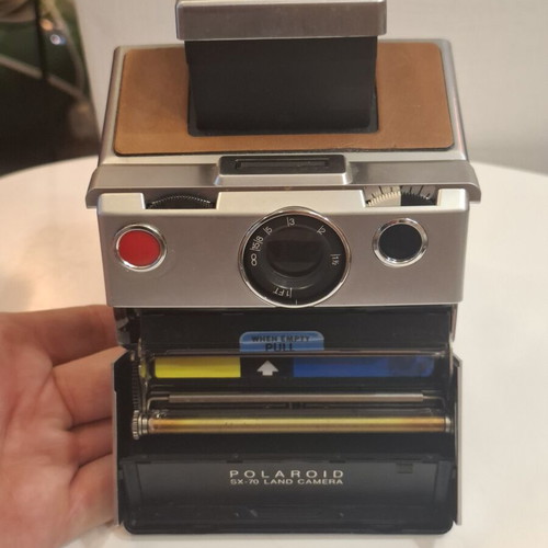 Polaroid SX-70 vintage camera used, 1972 model