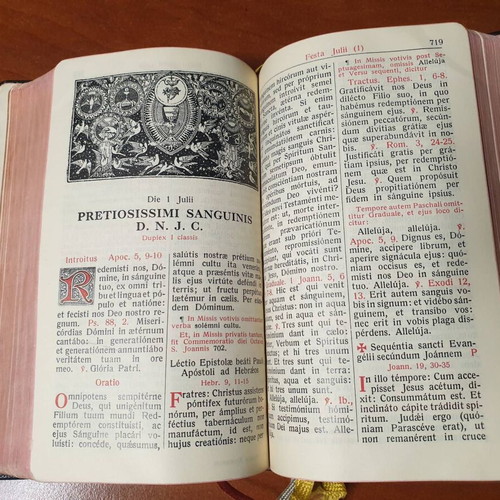 Missale Romanum 1950 used edition by Marietti in Latin