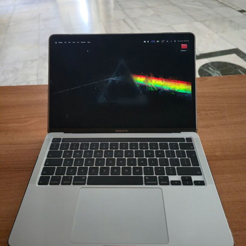 Apple MacBook Pro 13 2020 i7 32GB RAM 512GB SSD