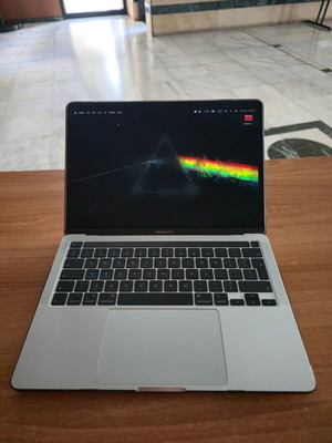 MacBook Pro 13 2020 i7 32GB RAM 512GB SSD μεταχειρισμένο