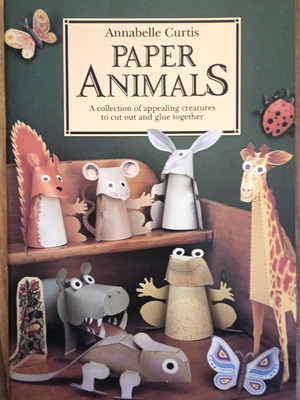Paper Animals book like new, English, crafts for children