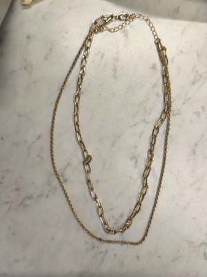 Gold chain necklace used