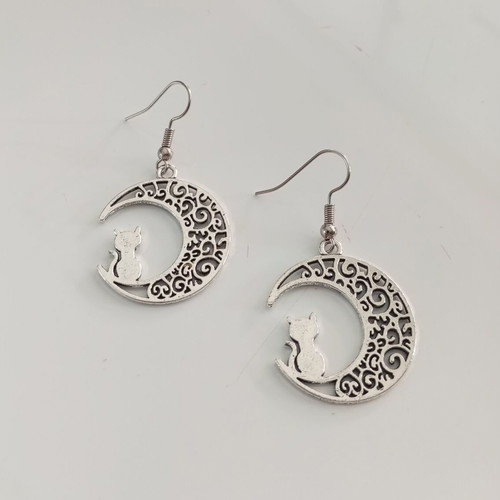 Cat and Moon Earrings new, stainless steel, silver color