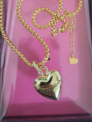 Juicy Couture μενταγιόν σε σχήμα καρδιάς με αλυσίδα, καινούργιο