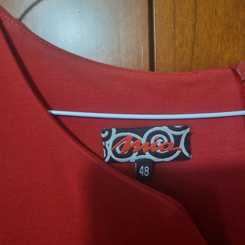Midi dress red with decorative neckline element, like new, size 4XL