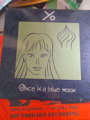 Once in a Blue Moon Yo βινύλιο σαν καινούργιο, ποπ