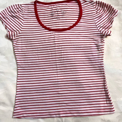White T-shirt with Red Stripes medium size like new
