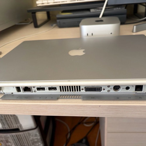Apple PowerBook G4 Titanium like new model 867MHz 15"