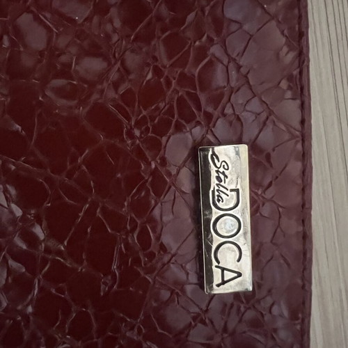 Doca wallet like new