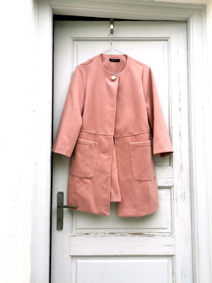 Παιδικό μακρύ παλτό ροζ μέγεθος small σαν καινούργιο