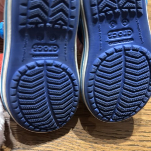 Crocs baby shoes for boy like new, size C5