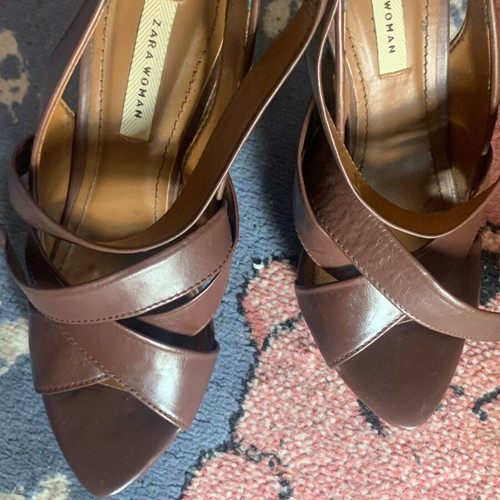 Zara strappy high heels sandals like new, brown, size 40