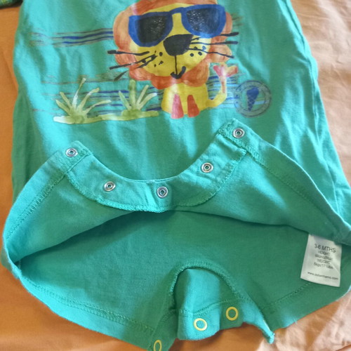 Baby rompers like new, pack of 3, summer sizes 3-9 months