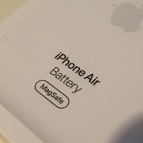 Apple iPhone Air MagSafe Battery, original, with receipt and warranty