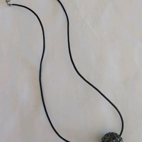 Pendant earrings and necklace set new with gift bracelet