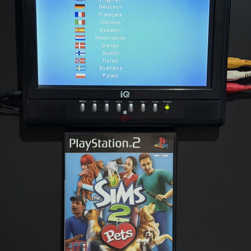 The Sims 2 Pets PlayStation 2 game used