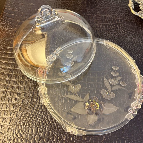 Vintage crystal serving dish used with lid